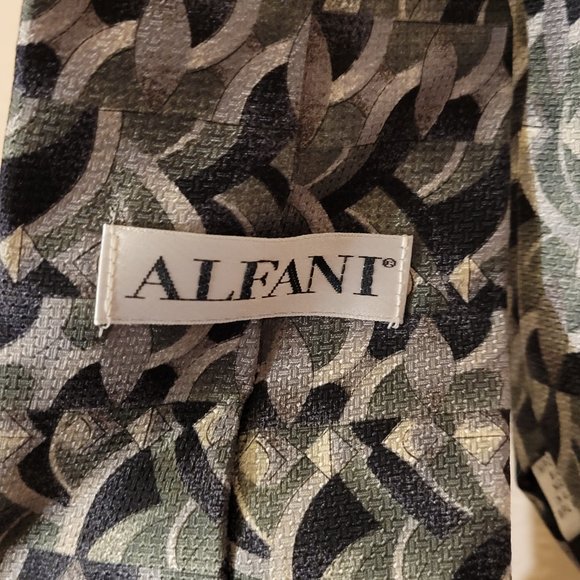 ALFANI Silk Necktie - Picture 2 of 4